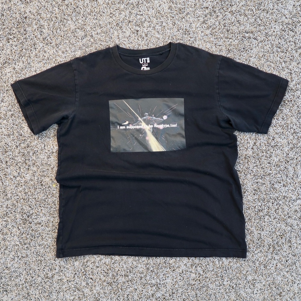 T-Shirt in Black